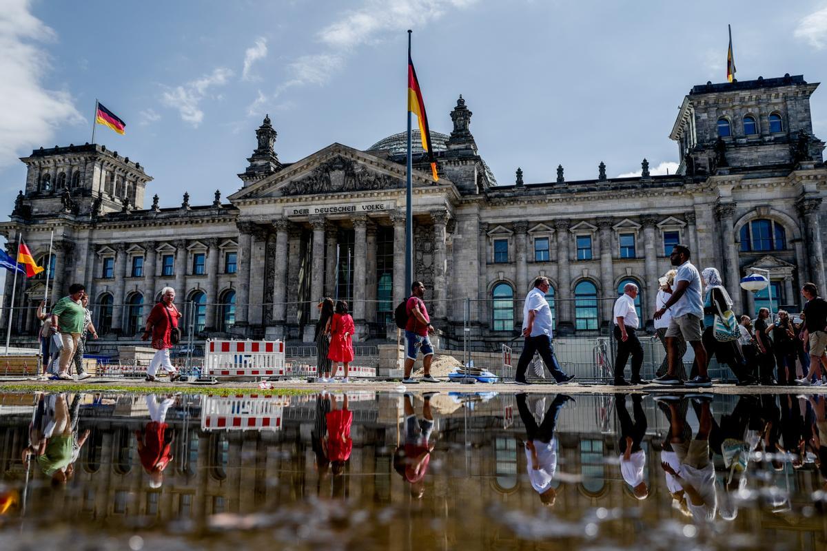 Reichstag building, the seat of the German parliament