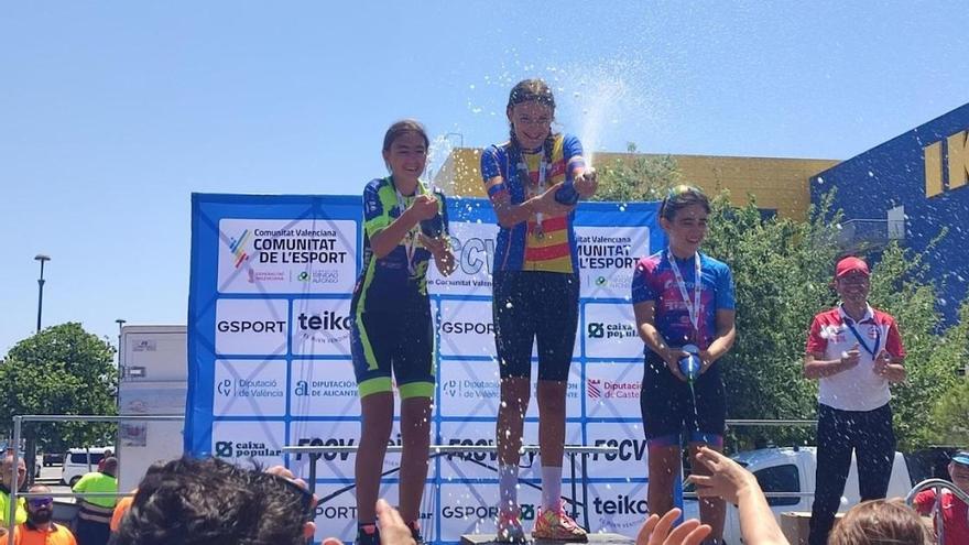Una treintena de ciclistas de las escuelas de Aiacor y Ontinyent disputan el Campeonato Autonómico