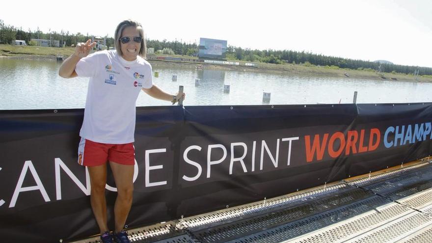 Teresa Portela, en la pista de Racice donde se disputa el Mundial de piragüismo. // FDV