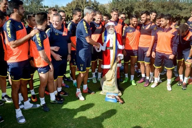 PAPA NOEL ENTRENAMIENTO UD LAS PALMAS