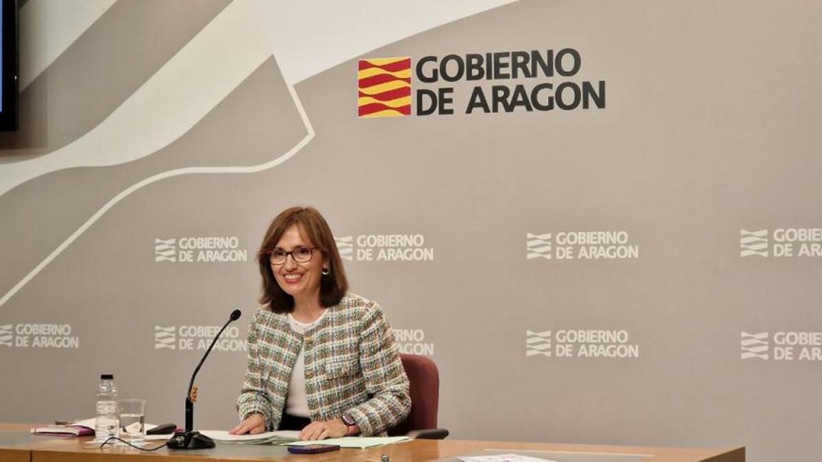 La directora del IAM, María Fe Antoñanzas, ha presentado este lunes el programa de actos del 25N.