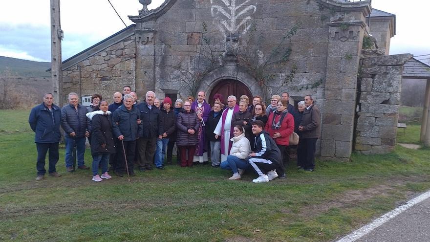 Escuredo pide al obispo la cesión de una finca para un parque infantil a la orilla del río Negro