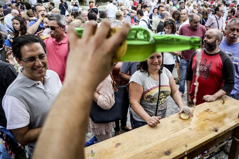 Gran fiesta de la sidra en Gijón