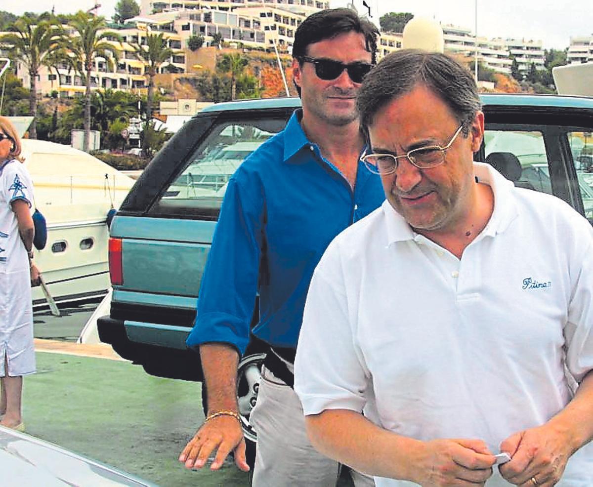Florentino Pérez, a su llegada a los pantalanes.