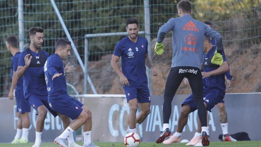 Un entrenamiento del Celta en A Madroa. // R. Grobas