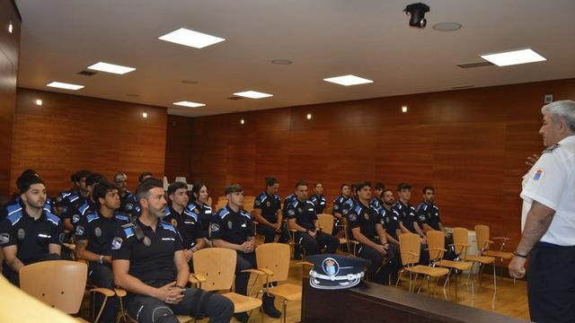 Recepción a los nuevos auxiliares.