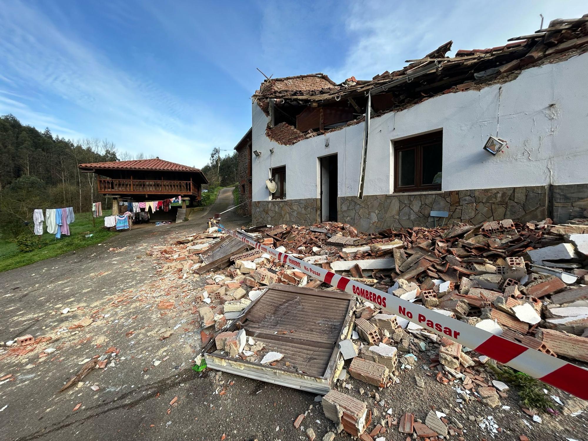 Grave accidente en Gozón: doce heridos, siete menores de edad