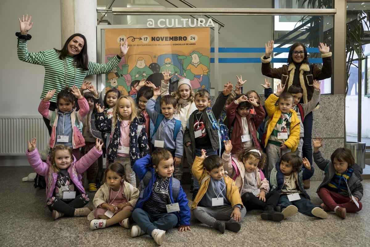 Jóvenes participantes en el festival Cinema Miúdo de Ames en una anterior edición