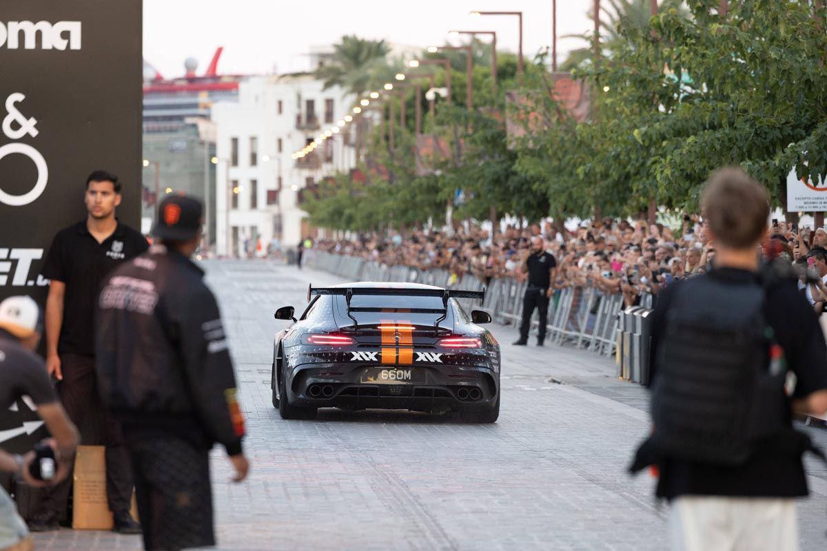 Todas las imágenes de los superdeportivos Gumball 3000 en Ibiza