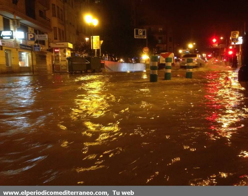 GALERÍA DE FOTOS -- El diluvio cae en Castellón y provoca inundaciones