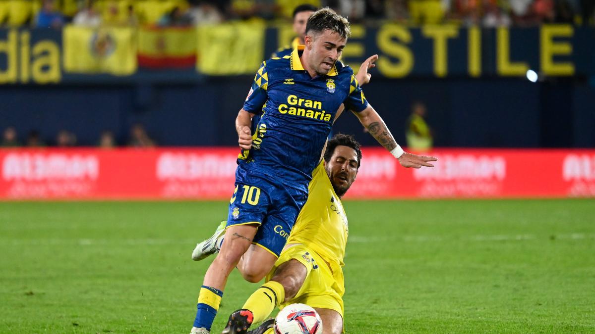 Moleiro, durante un partido contra el Villarreal en La Cerámica