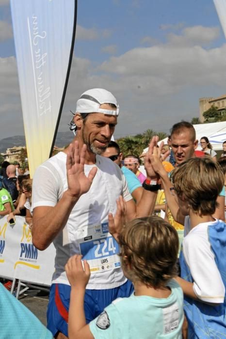 9.000 Läufer aus 49 Ländern gingen am Sonntag den 15.10 an den Start. In der Marathon - Disziplin gingen die Deutschen leer aus.