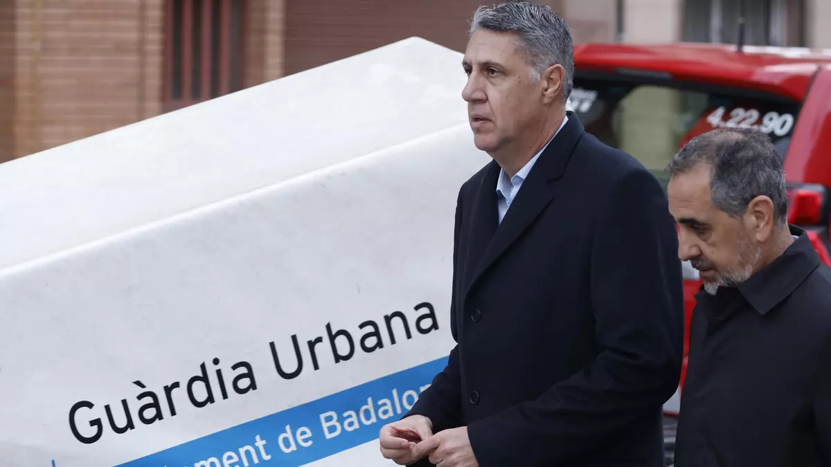 Albiol desmiente a Paneque y niega que el Ayuntamiento de Badalona pueda avalar créditos a los afectados por el derrumbe mortal