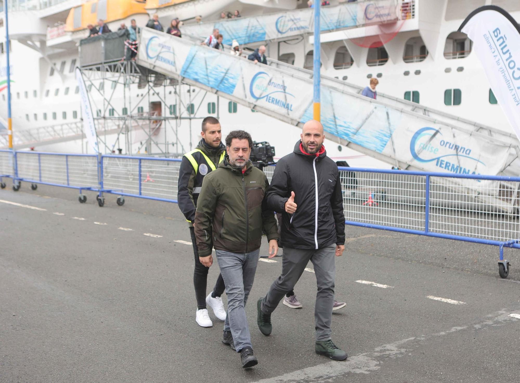 Simulacro de alerta terrorista en un crucero en el Puerto de A Coruña