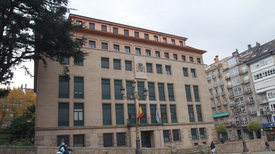 La Fiscalía de Ourense acusa a la gerente de una vivienda co