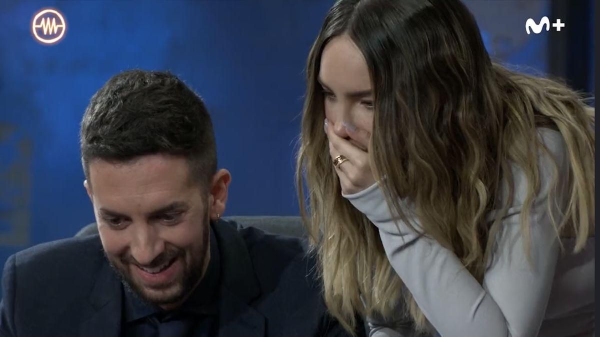 Movistar+ | Broncano le enseña a la cantante Belinda un vídeo porno en La  Resistencia