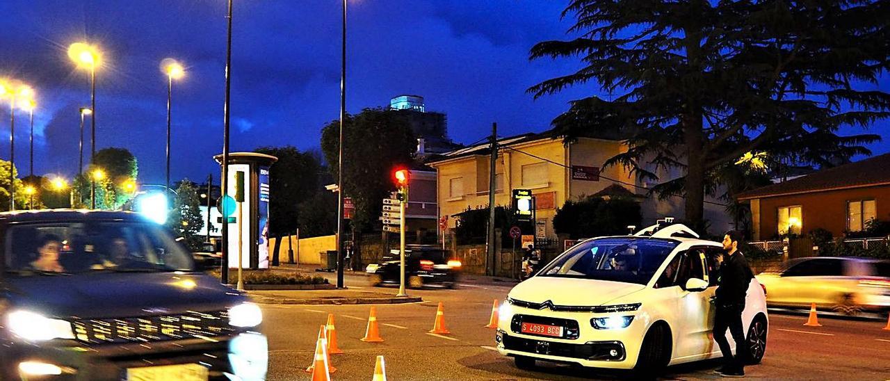 Pruebas de un vehículo autónomo por Vigo en 2019, llevadas a cabo por PSA y CTAG. | Alberto Blanco