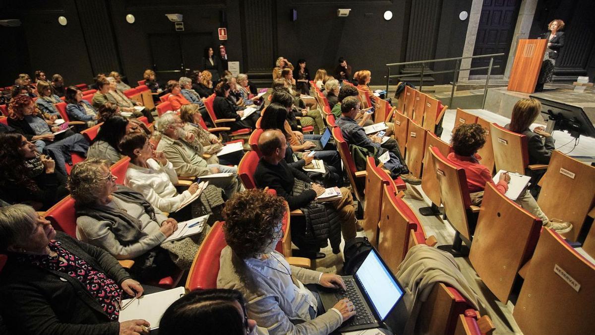 Els assistents, congregats ahir a l’Auditori Josep Irla de Girona. | MARC MARTÍ