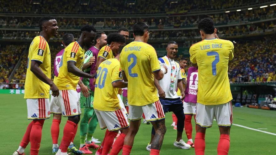 Una de las sensaciones del Mundial con Colombia apunta a la Premier League y se le escapa al Barça