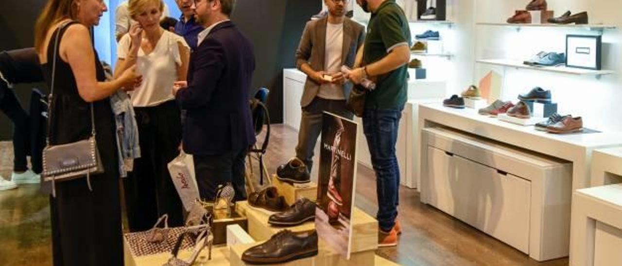 Un expositor de calzado de la provincia en la feria de Madrid.