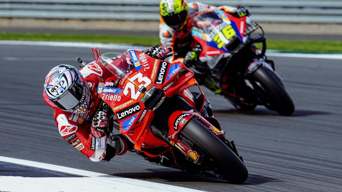 Bastianini gana en Silverstone por delante de Martín, Bagnaia y Marc Márquez