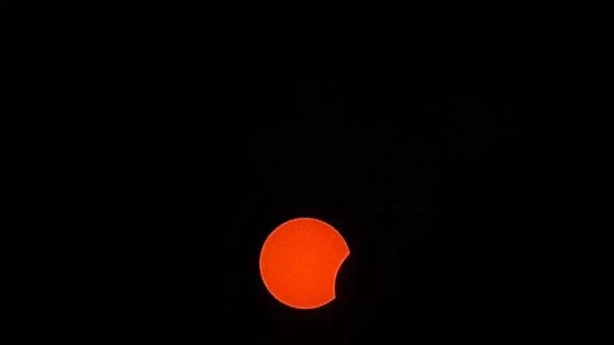 Así será el eclipse total solar en España: a qué hora es, mapa y mejores lugares para verlo