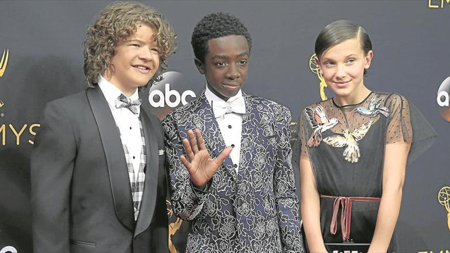 Los niños de ‘Stranger Things’ se hacen de oro