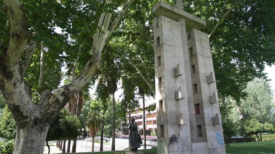 Limpiar Córdoba de símbolos franquistas