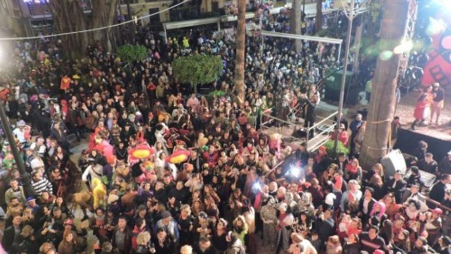 Carlos Baute da marcha al Carnaval de Águilas