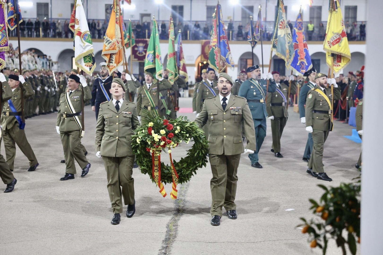 Homenaje de las Fuerzas Armadas y Guardia Civil a las Fallas de València de 2024