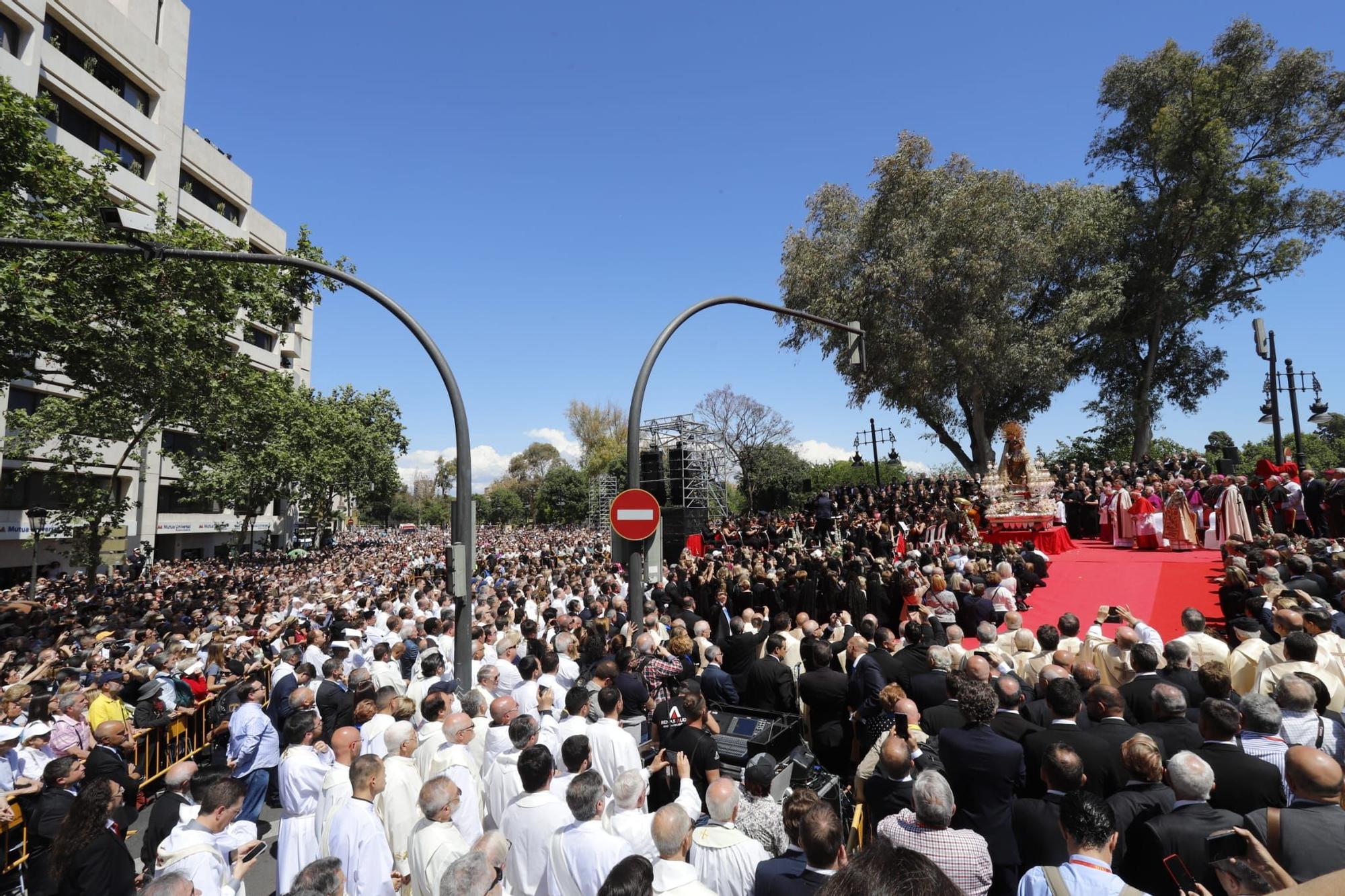 València conmemora el Centenario de la Coronación de la Virgen de los Desamparados