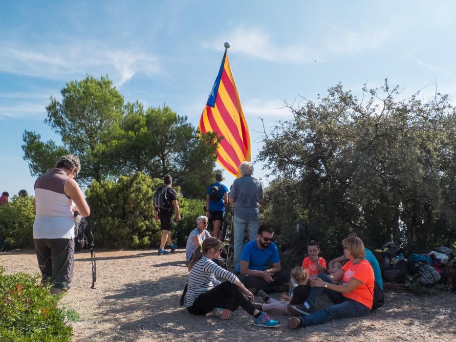 Així s'ha aixecat l'estelada al Collbaix