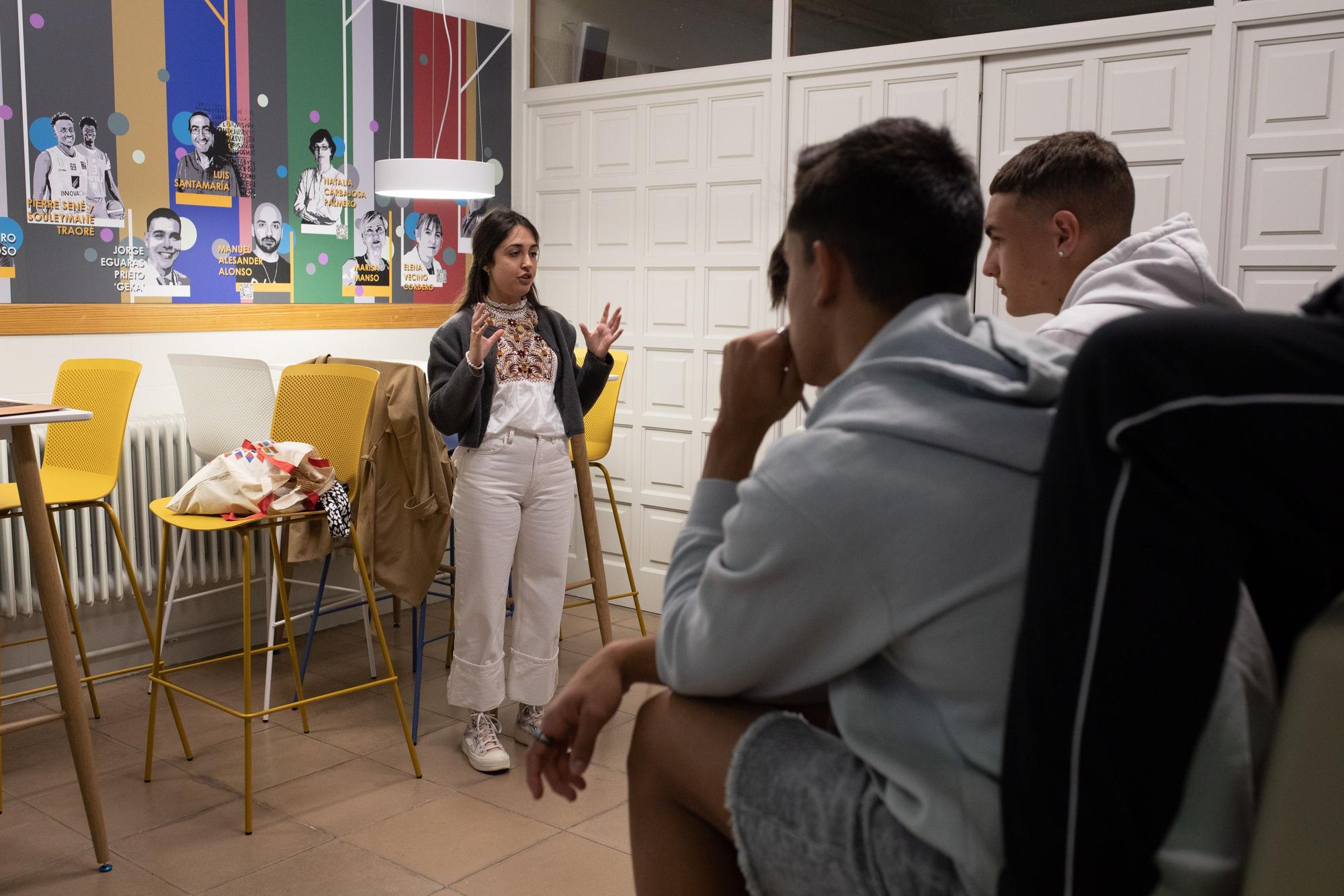 Proyecto de Biblioteca Humana en el IES María de Molina