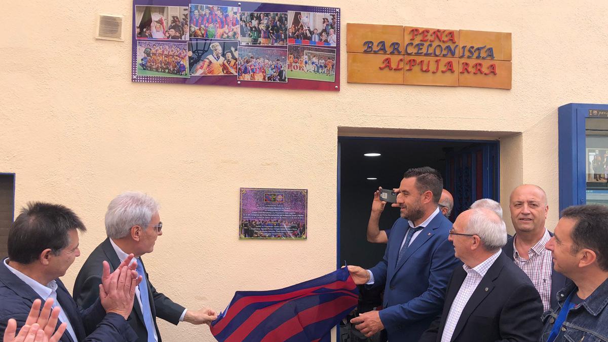 Placa conmemorativa del Congreso en la PB Órgiva