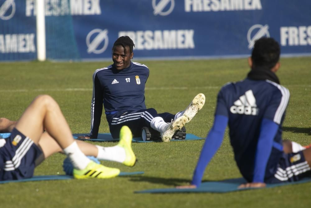 El entrenamiento del Oviedo de esta mañana