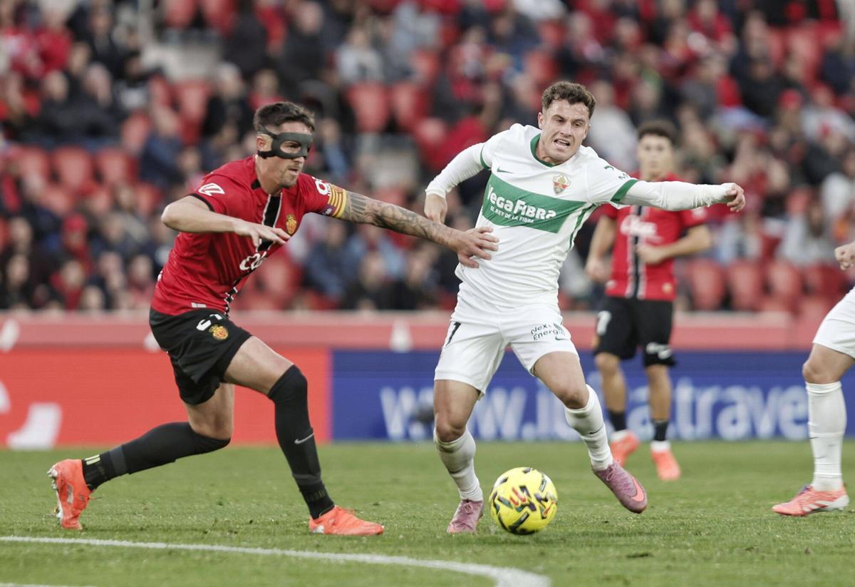 El Mallorca ha vencido al Elche (3-1) en el último partido de 2025 en Son Moix