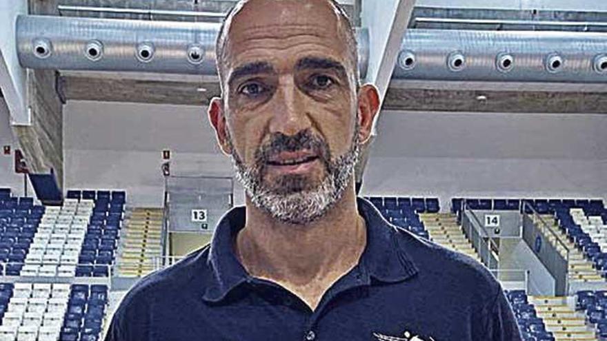 Marcos Dreyer, técnico del Urbia Palma.
