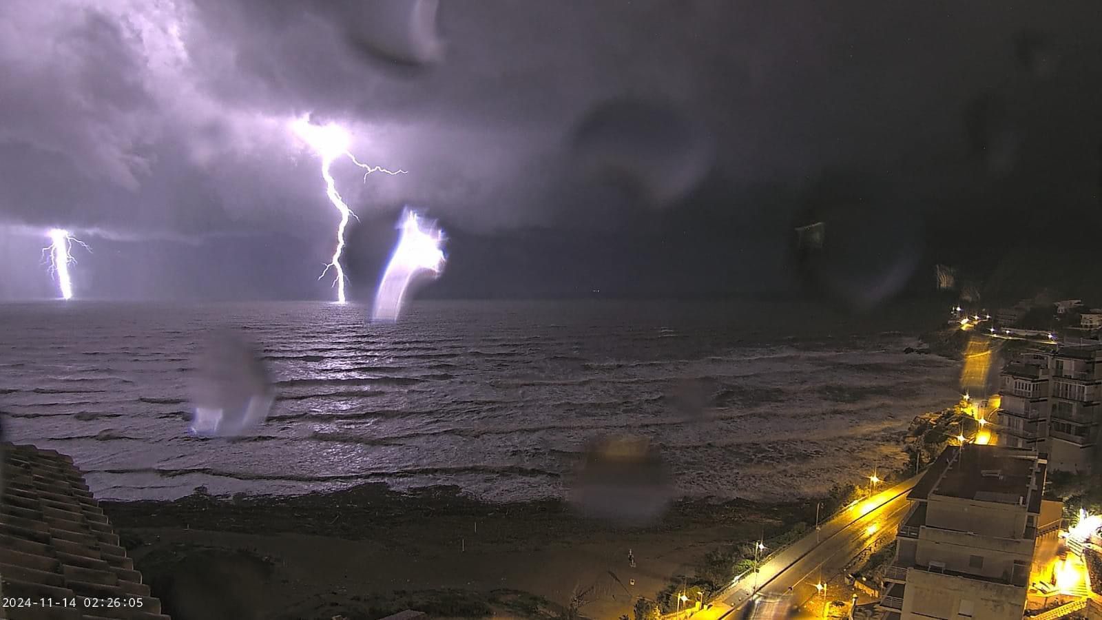 Las espectaculares imágenes que deja la dana en Cullera