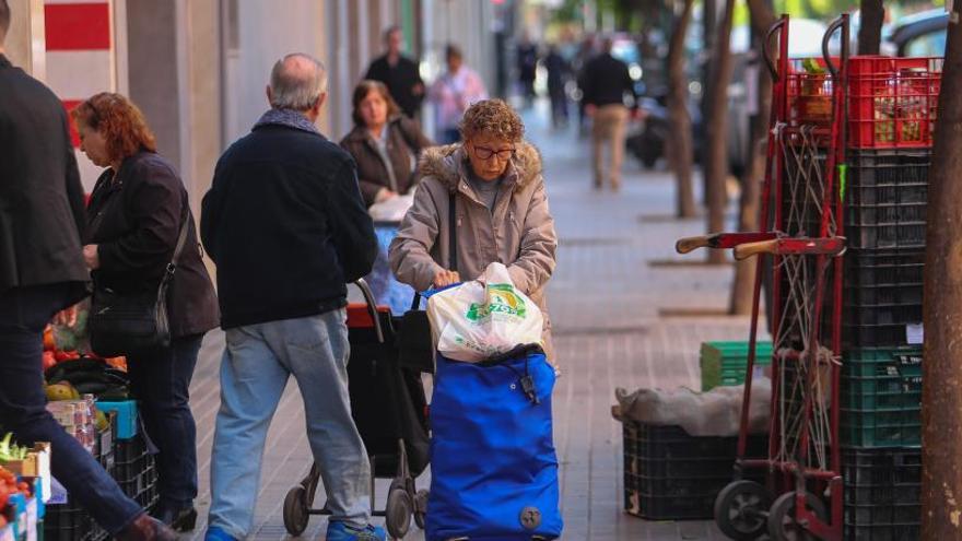 Puig suma las distribuidoras  de alimentos al gabinete de crisis en el nivel de &quot;Emergencia 2&quot;