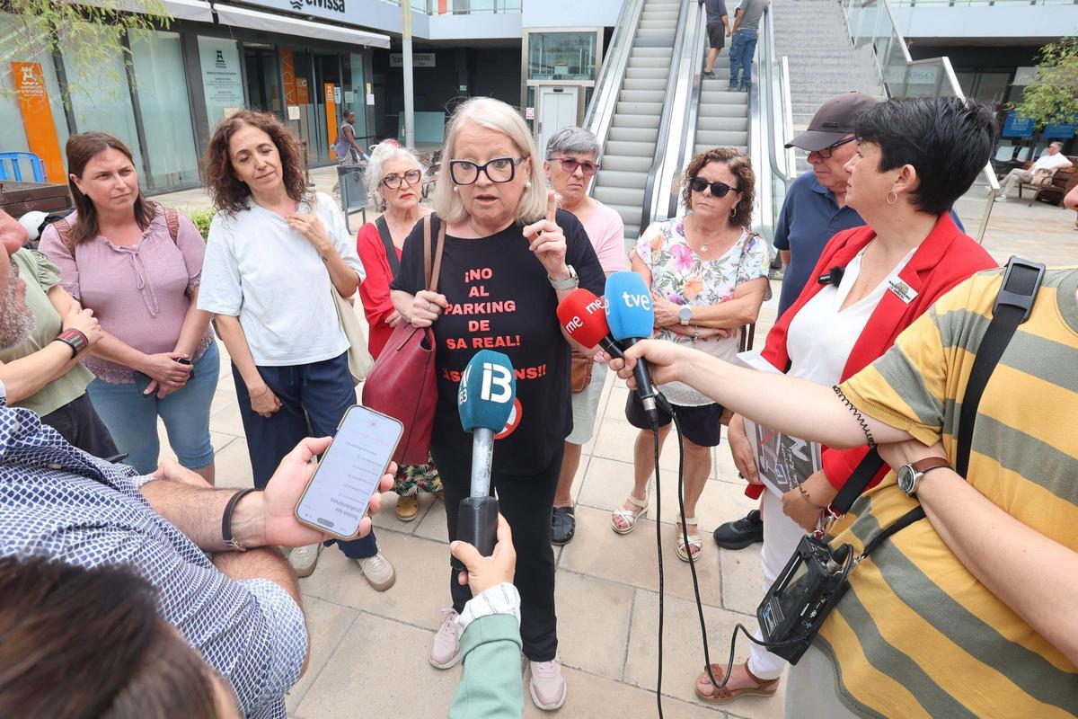 La movilización de los vecinos de Ibiza en contra del microparking en sa Real, en imágenes