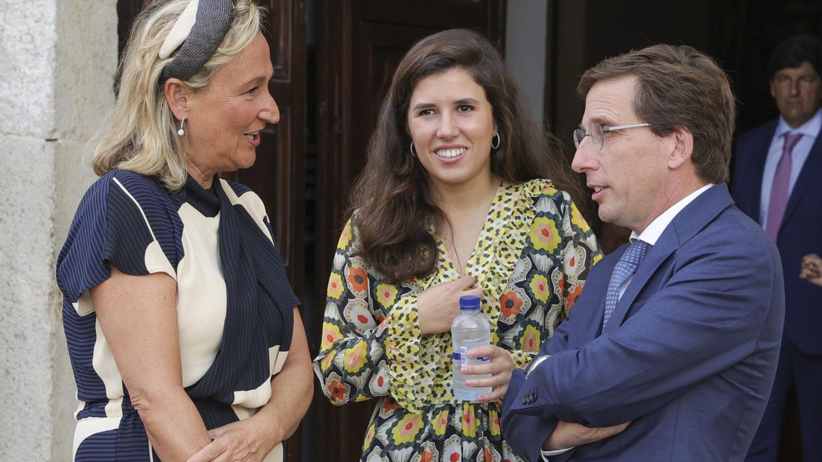 Así fue la despedida de soltera de Teresa Urquijo, la novia del alcalde de Madrid