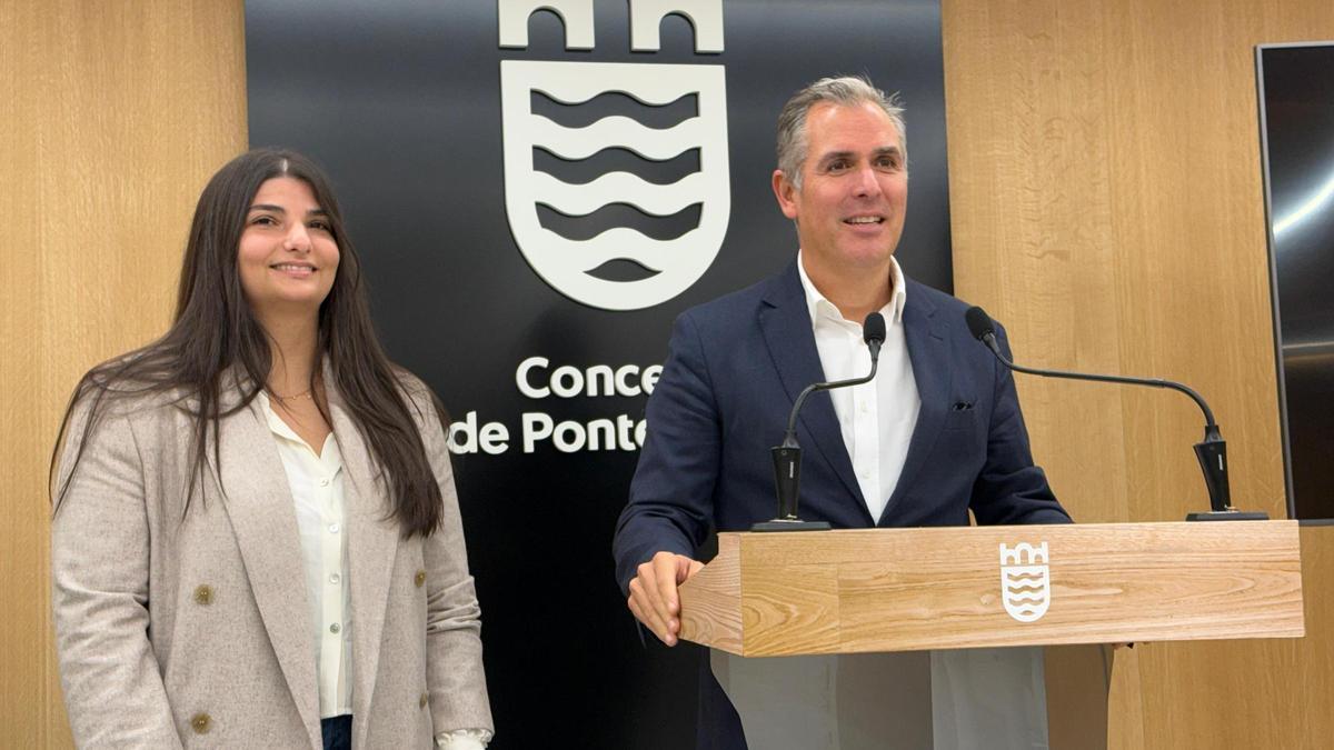 Aroa Otero y Rafa Domínguez, durante su comparecencia.