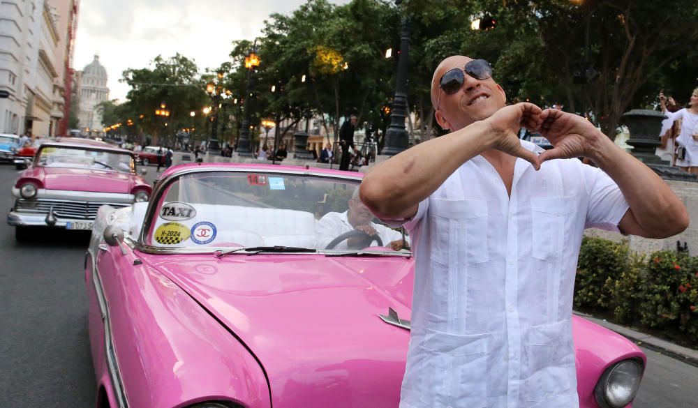 El actor Vin Diesel, que se encuentra en Cuba rodando la octava parte Fast & Furious, asiste al desfile de Chanel.