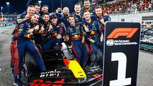 Verstappen celebra su 19ª victoria para cerrar la temporada en Abu Dhabi