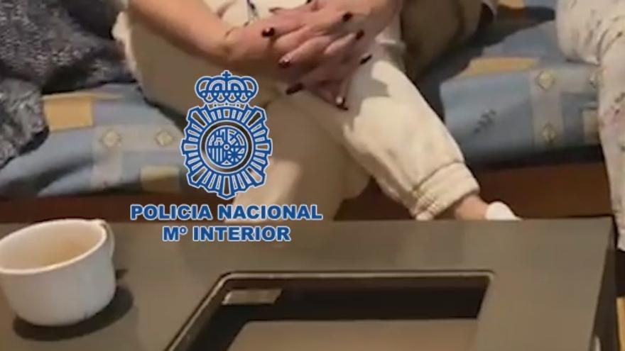 Tres detenidos en A Coruña al caer una red criminal de prostitución de mujeres en pisos de citas