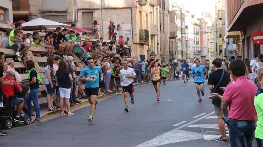 L’Alcora reta a los corredores en la XXXI Volta a Peu-Azuliber