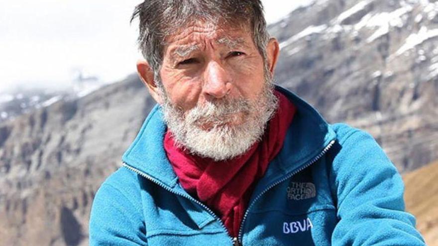 Carlos Soria, de 77 años,  a un paso de coronar la cima del Annapurna