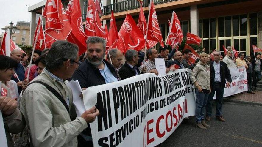 CCOO y UGT exigen a Nieto un pacto por el empleo municipal