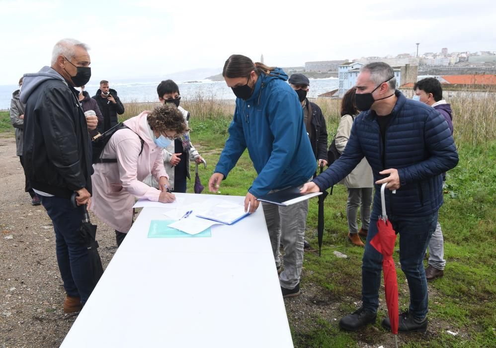 Encuentro cívico en Labañou para oponerse a As Percebeiras