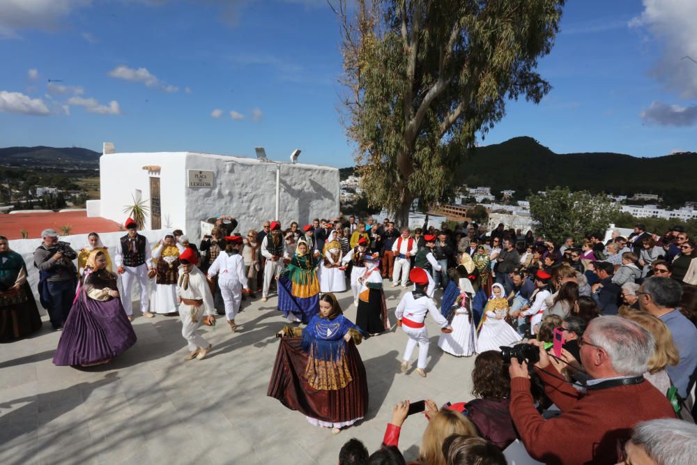 Santa Eulària celebra su día grande